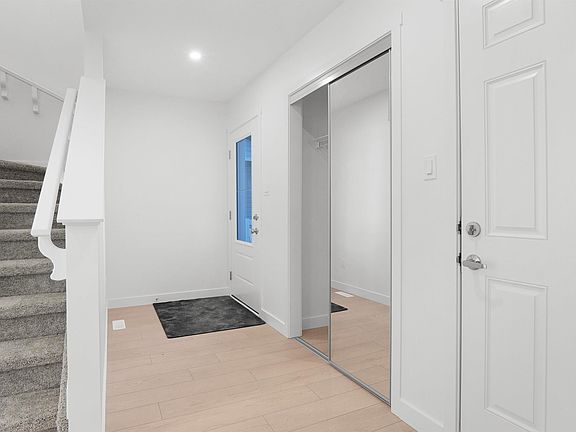 3rd image of 1858 187th St NW