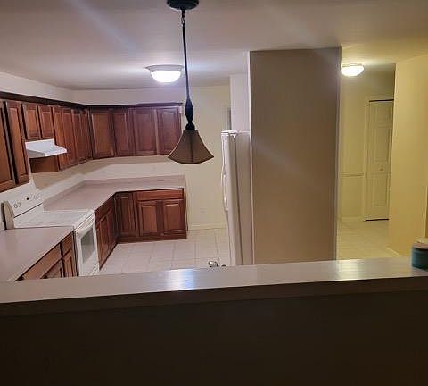 2nd image of 200 Harriman Dr #200