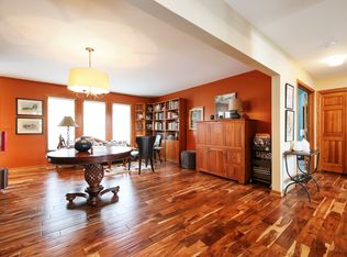 13110 Fox Hill Dr, Lemont, IL 60439