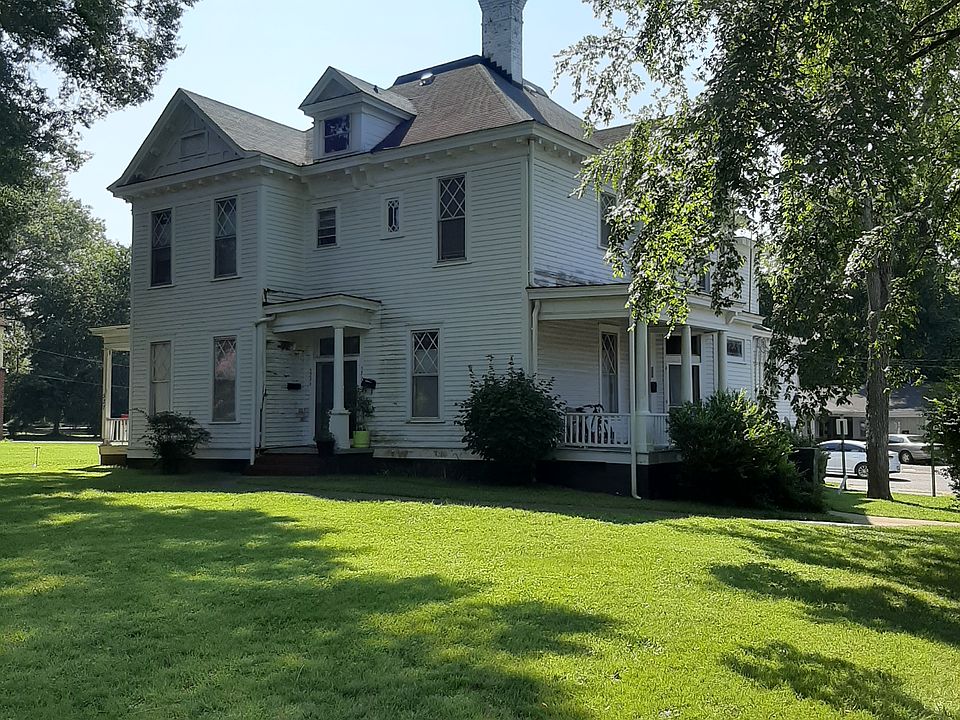 1st image of 527 W End Ave #A