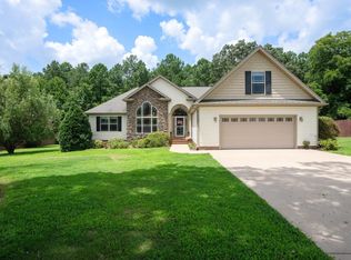 148 Rushing Waters Dr, Inman, SC 29349