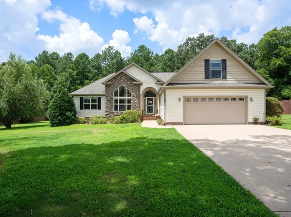 148 Rushing Waters Dr, Inman, SC 29349