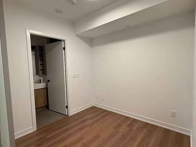 319 Jarvis St #2817 — Photo 10
