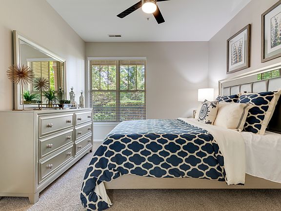 4th image of 350 Whitewater Dr #9-103
