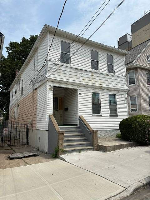 1st image of 681 E 236th St