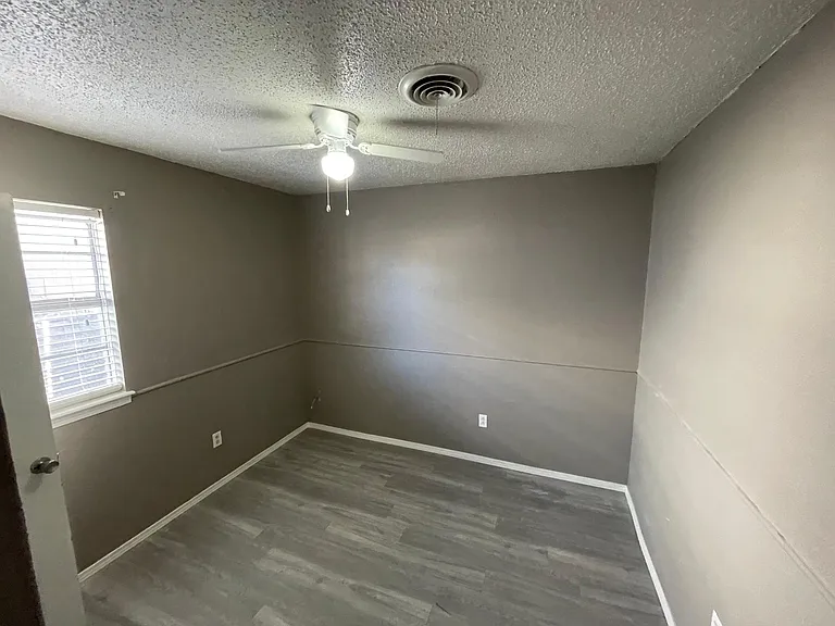 41 Southridge Dr — Photo 6