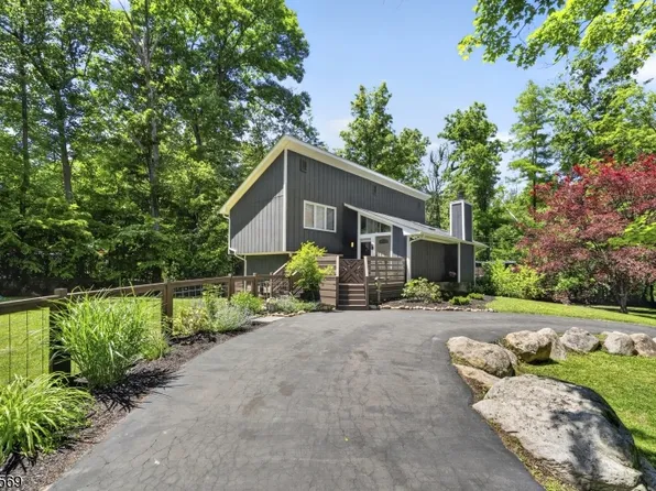 7 Trout Brook Rd, Byram Twp., NJ 07874