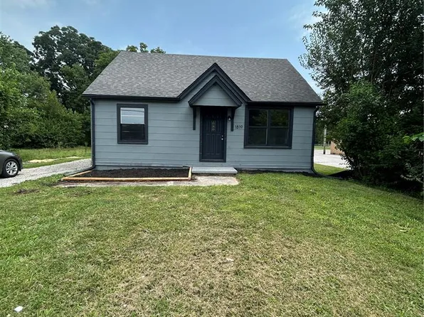 1819 Jerome Ln, Cahokia, IL 62206
