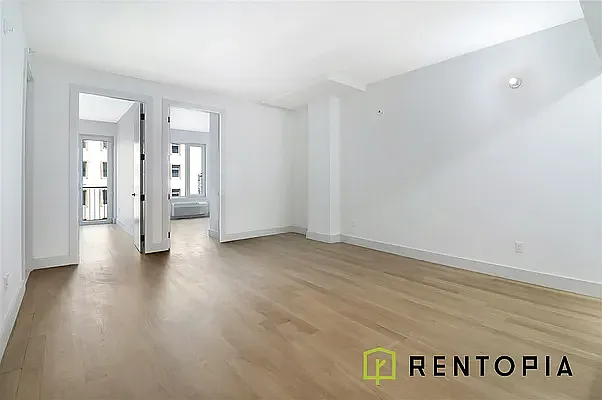 Rented by Rentopia | media 10