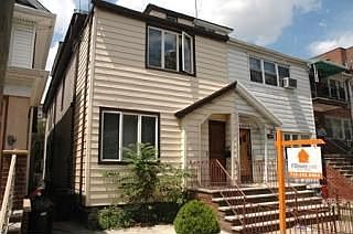 1st image of 1828 E 14th St