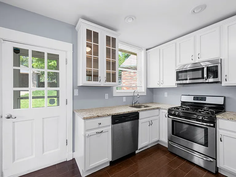 1707 Yale Ave — Photo 8
