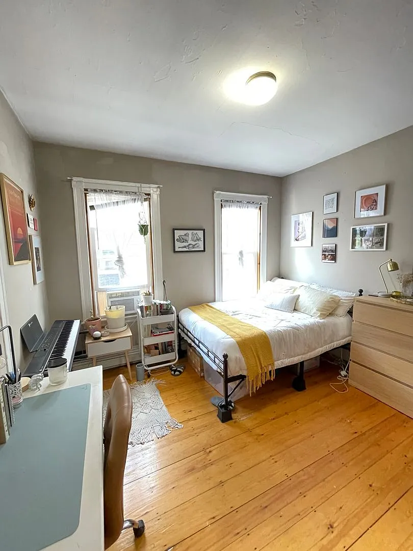 Building Photo - 60 Calumet St #13