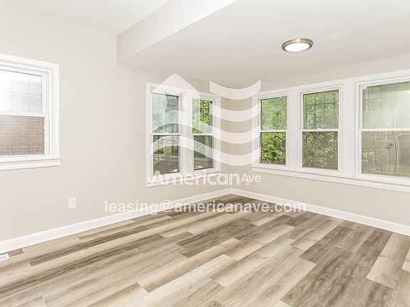 3-Living Room