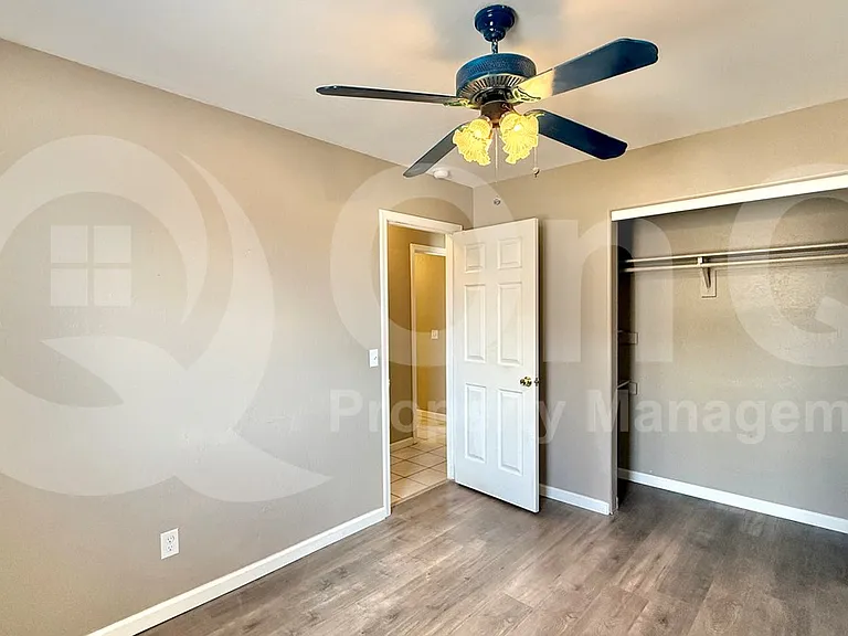 8210 W Concordia Dr #1 — Photo 11