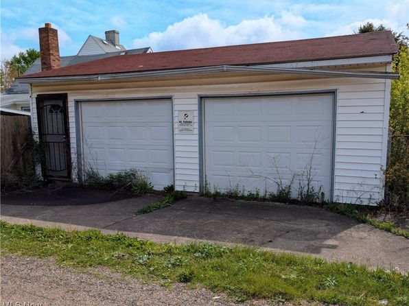 Garfield Ave SW, Canton, OH 44706