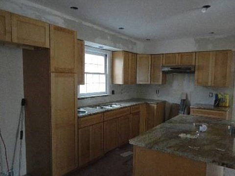 2nd image of 210 Sound Rd
