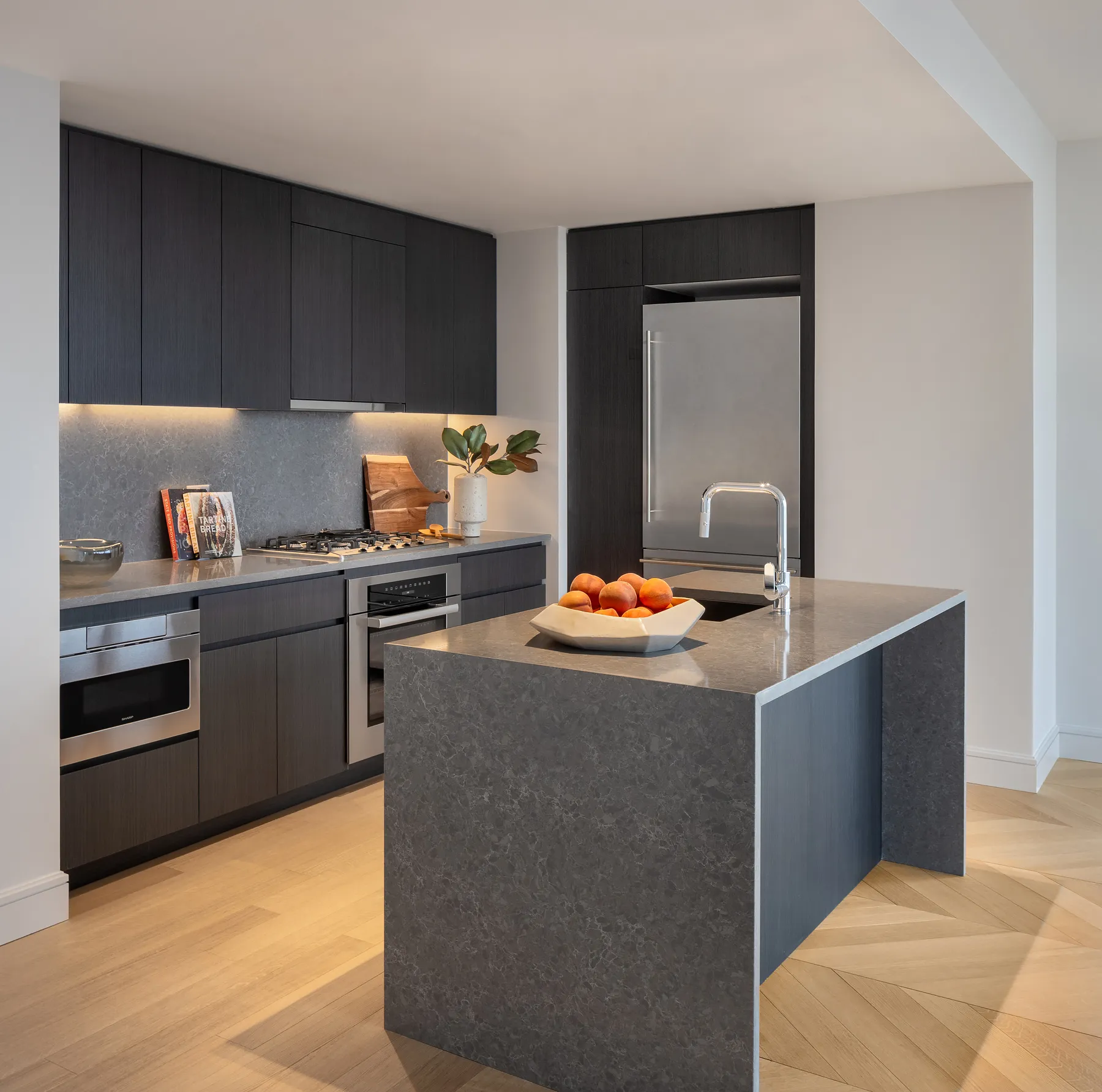 West Wharf at 60 Wharf Drive in Greenpoint : Sales, Rentals, Floorplans ...