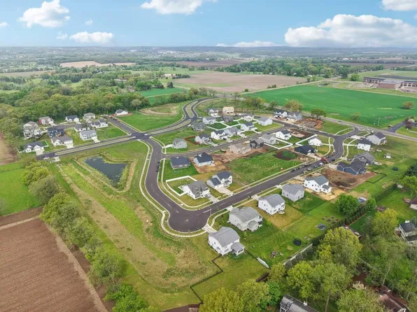 540 Buss Road #37, Cottage Grove, WI 53527