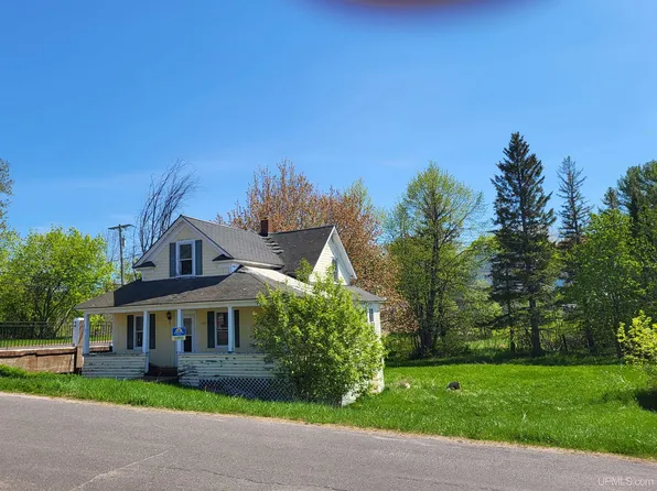 100 Iron St, Ontonagon, MI 49953