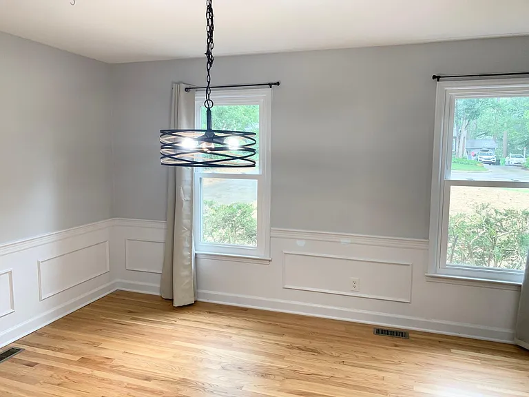 813 Orleans Pl — Photo 8
