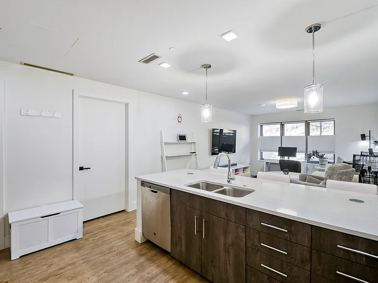 430 S Frontage Rd E #D — Photo 9