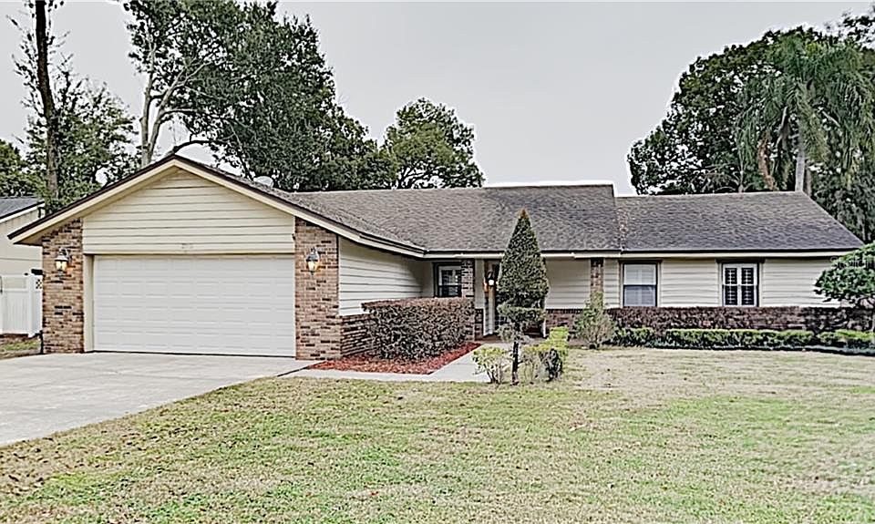 1st image of 206 Brantley Harbor Dr