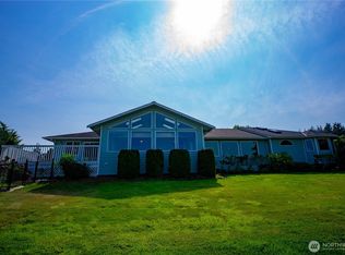 71 Le Roux Rd, Sequim, WA 98382