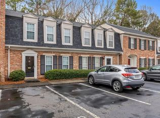 2 Valley Forge Pl NW, Atlanta, GA 30318