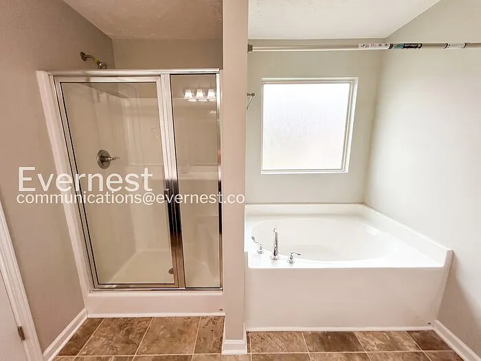 5247 Seward Crossing Blvd — Photo 20