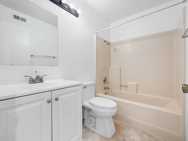 9424 Twin Trails Dr #103 — Photo 6