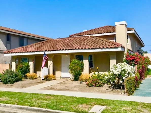 10838 Oak St, Los Alamitos, CA 90720