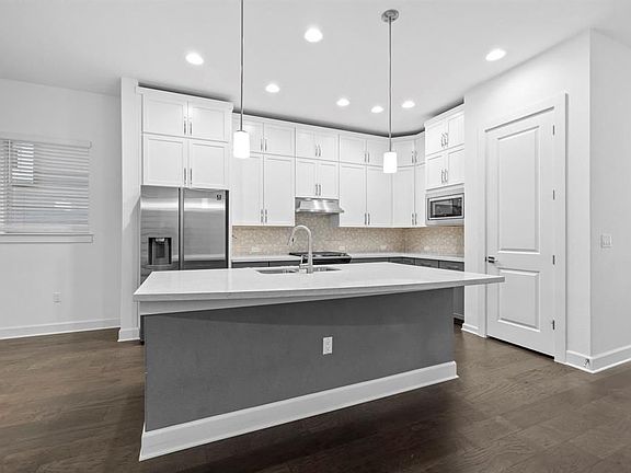 3rd image of 5820 Harper Park Dr Unit 59