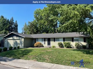 1293 Ruskin Dr, Medford, OR 97504