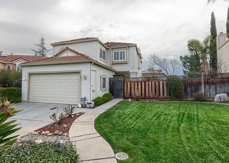 1st image of 1168 Mountain Quail Cir