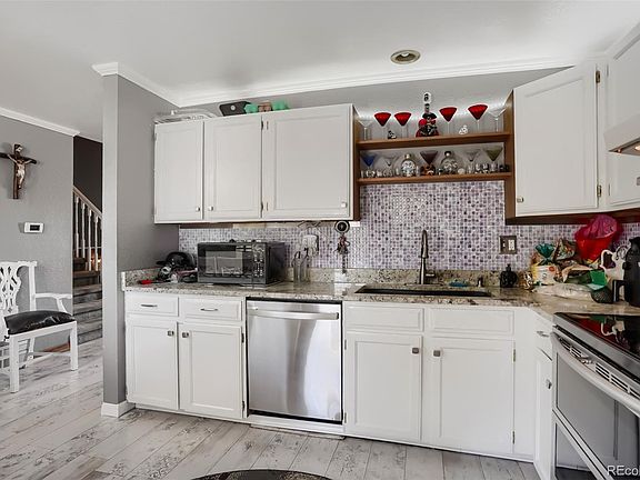 4th image of 11512 Birch Street