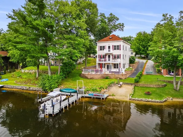 7 Palm Rd, Salem, NH 03079