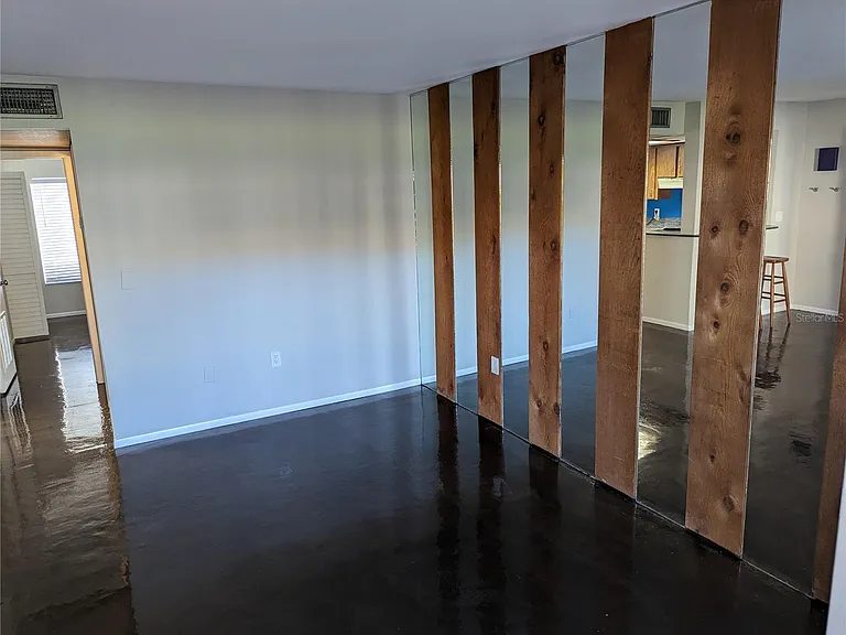 3840 N Lake Dr #123 — Photo 6