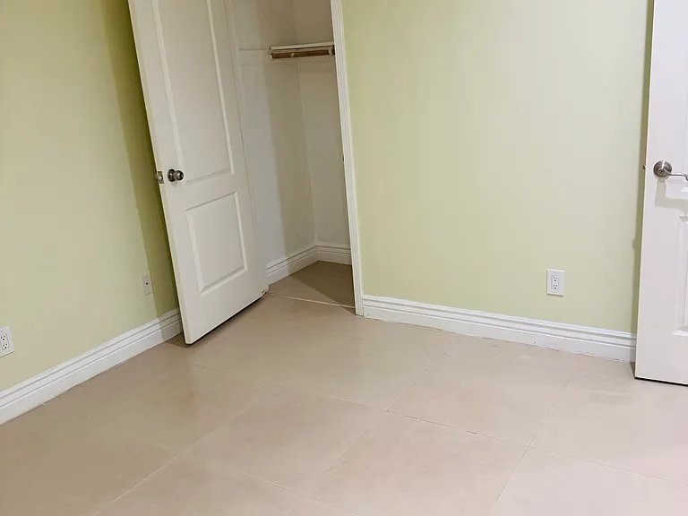 139A Sweeny St — Photo 6