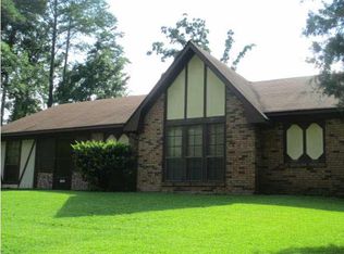 165 Dogwood Cir, Brandon, MS 39047