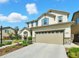 2949 Bowden Square Way, Sacramento, CA 95835