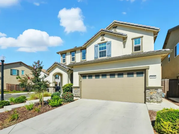 2949 Bowden Square Way, Sacramento, CA 95835