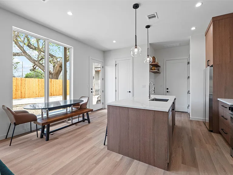 506 Krebs Ln #2 — Photo 3
