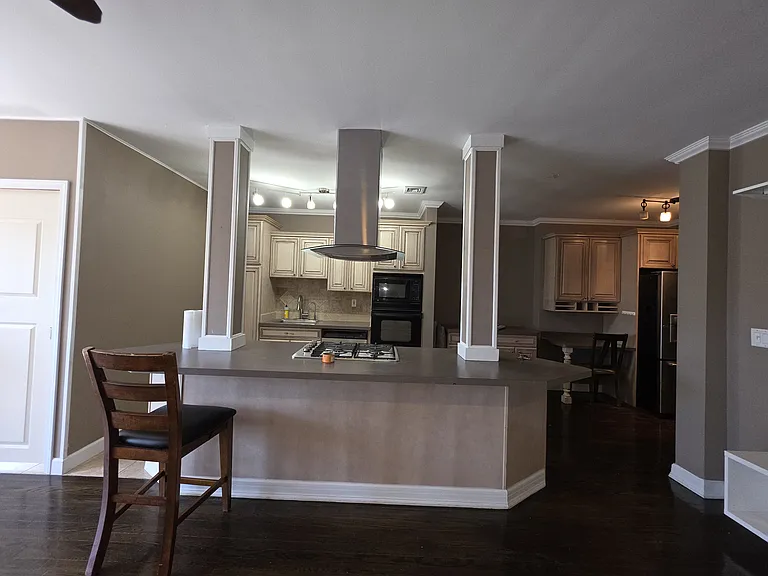 2520 Kennedy Blvd — Photo 13