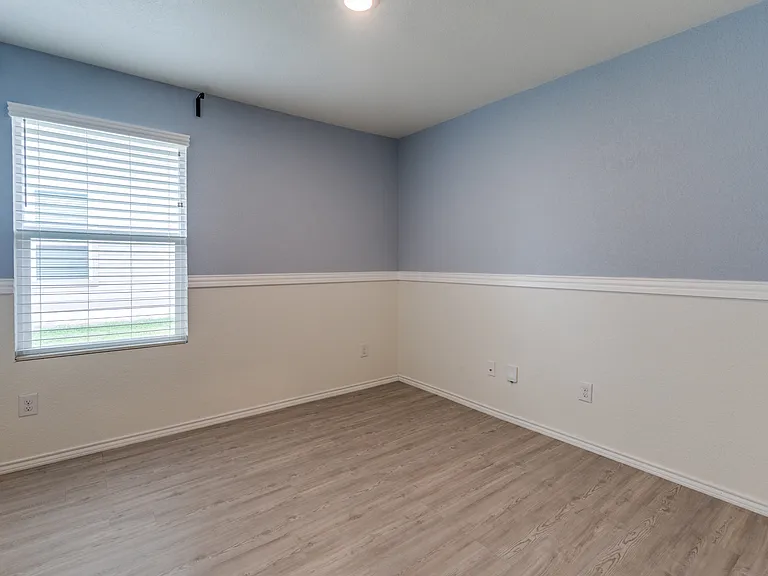 10535 Hammock Hl — Photo 14