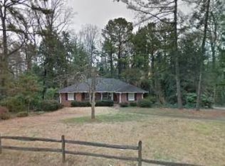 160 Stewart Dr NE, Sandy Springs, GA 30342