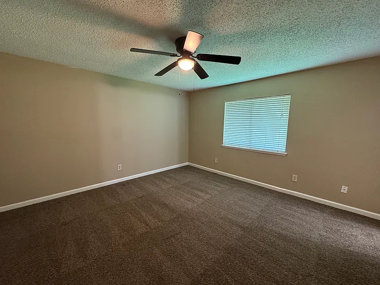 17519 Poppy Trails Ln — Photo 14