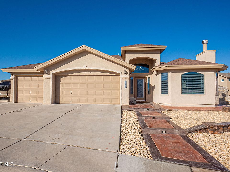 1st image of 332 Emerald Nook Ct