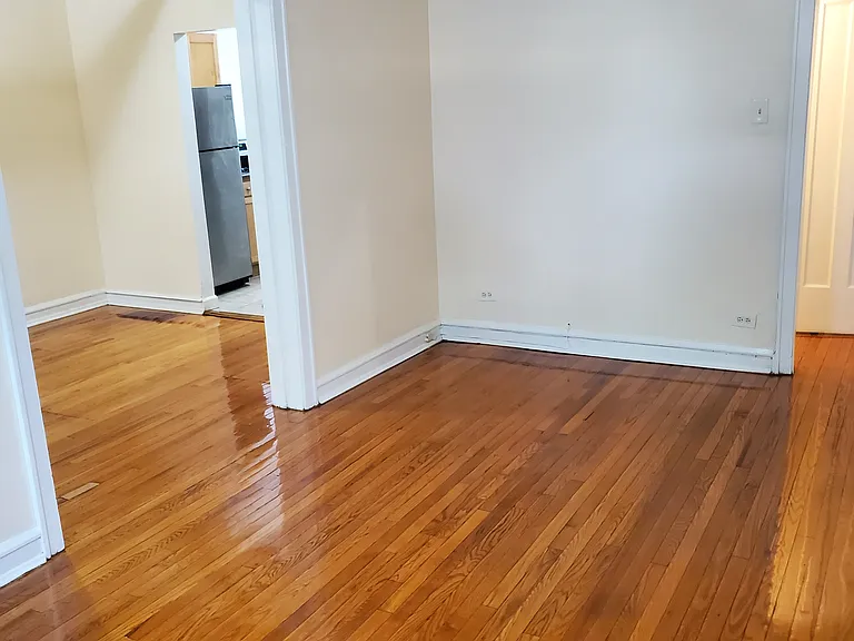 1523 W Lunt Ave #1A — Photo 4