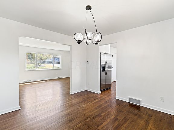 5th image of 6849 Hayhurst St