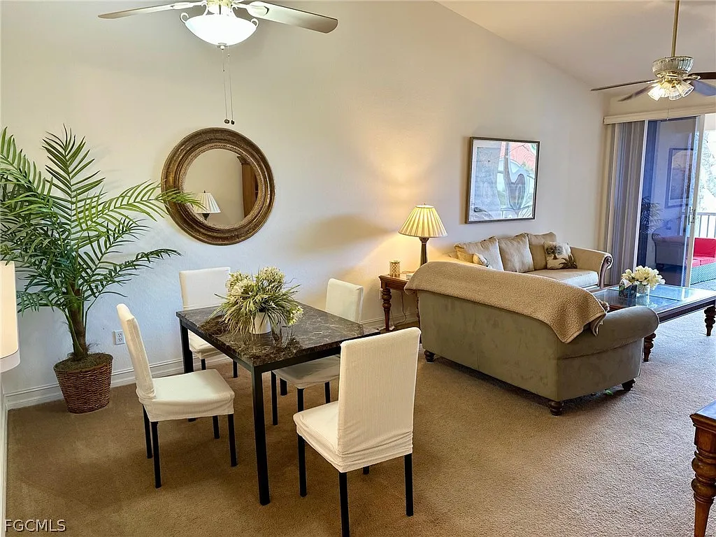 3 bed, 2.0 bath, 1484 sqft, $2,100 — Photo 4